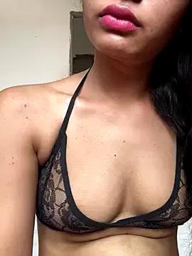 Cute-Palavi from StripChat is Freechat