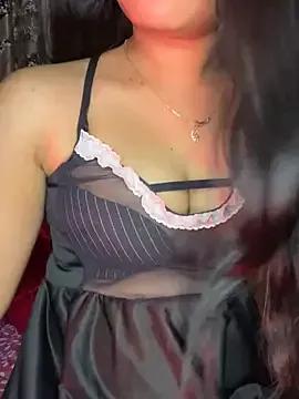 Cute-Shizuuu from StripChat is Freechat