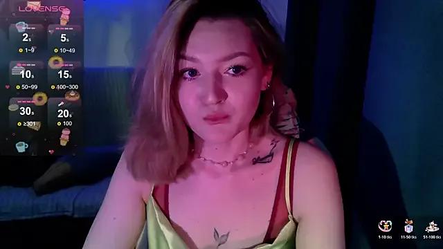 cute1stranger from StripChat is Freechat