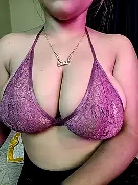 Cute__Lisa from StripChat is Freechat