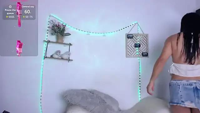 Try our streaming cams variety and talk on a personal level with our adorable girls streamers, showing off their bountiful shapes and dildos.