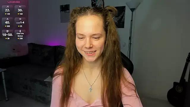 cute_little_ass from StripChat is Freechat