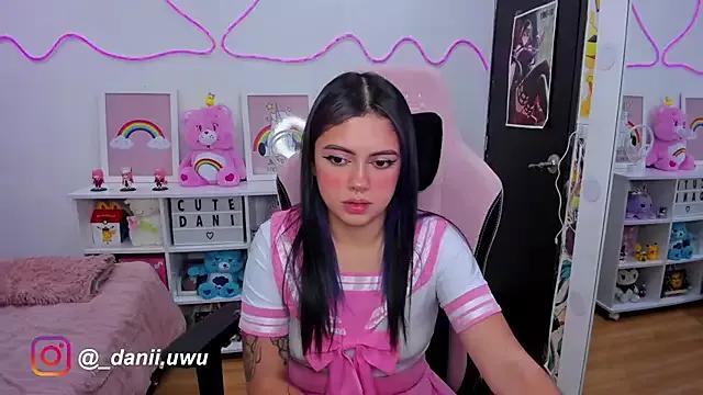 Try our streaming cams variety and talk on a personal level with our adorable girls streamers, showing off their bountiful shapes and dildos.
