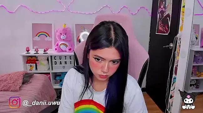 Try our streaming cams variety and talk on a personal level with our adorable girls streamers, showing off their bountiful shapes and dildos.