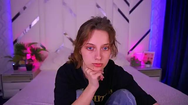 Try our streaming cams variety and talk on a personal level with our adorable girls streamers, showing off their bountiful shapes and dildos.