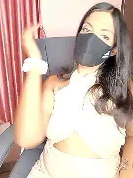 cuteniaa from StripChat is Freechat