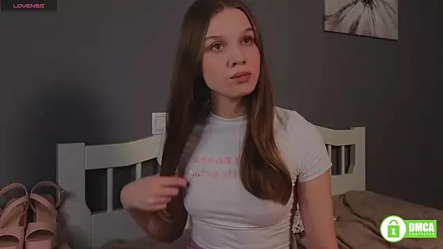 Try our streaming cams variety and talk on a personal level with our adorable girls streamers, showing off their bountiful shapes and dildos.