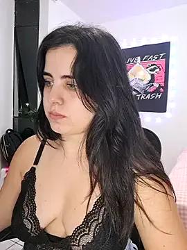 CutteGirl99 from StripChat