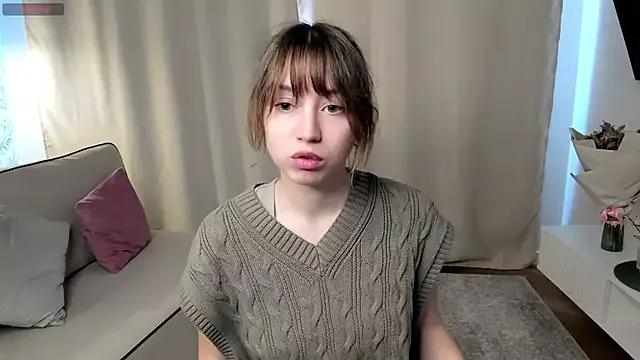CwenEllen from StripChat is Freechat