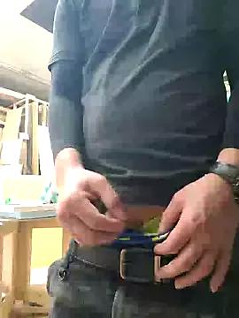 da--------i from StripChat
