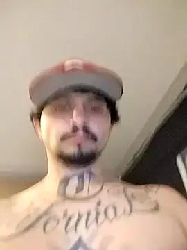 Daddie2hung from StripChat