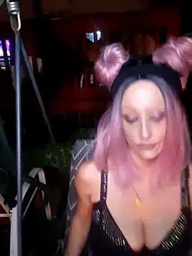 DaddyAndSplashQueen from StripChat is Freechat