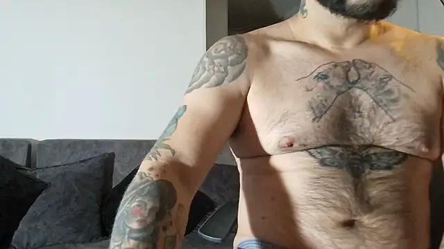 DaddyBear__ from StripChat