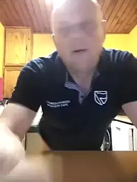 DaddyCumBumZA from StripChat