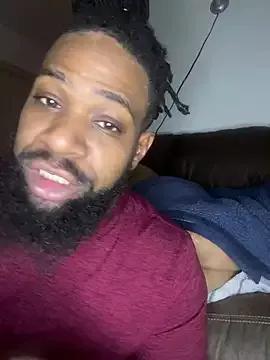 Daddylongbeard from StripChat