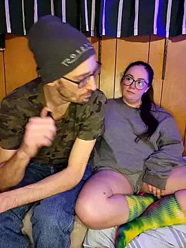 daddys_girl23 from StripChat