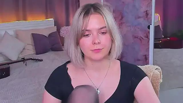 Try our streaming cams variety and talk on a personal level with our adorable girls streamers, showing off their bountiful shapes and dildos.