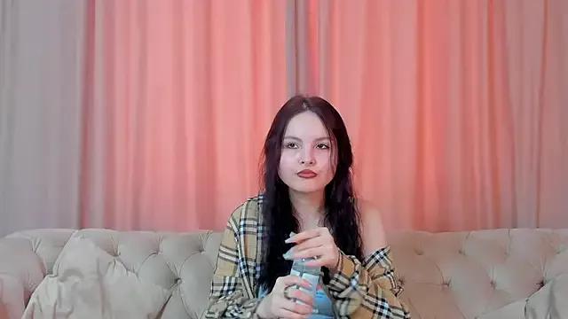 DaisyAlsbrook from StripChat is Freechat