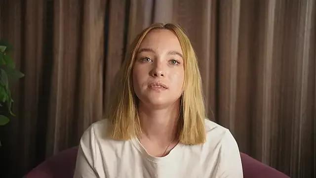 DaisyForland from StripChat is Freechat