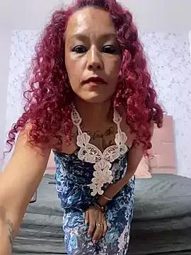 DakotaaMilff from StripChat is Freechat