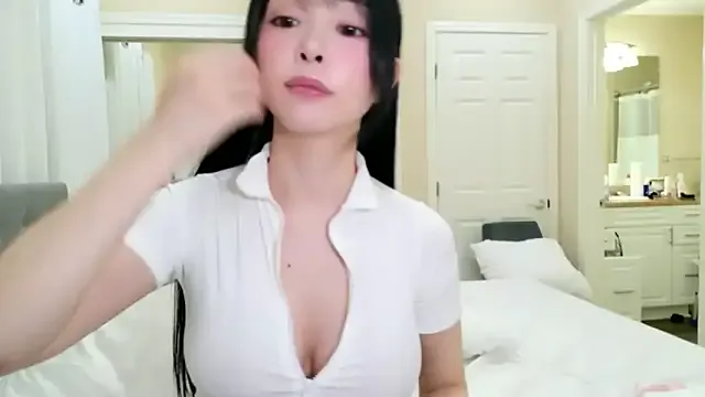 dalichuru from StripChat