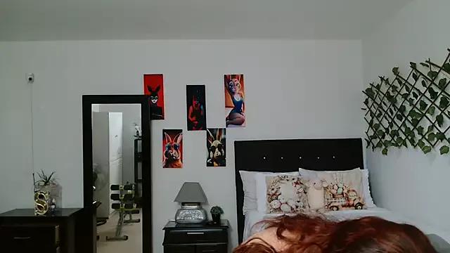 Dama_Scarlata18 from StripChat is Freechat