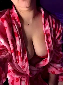 damadanoit3ee from StripChat