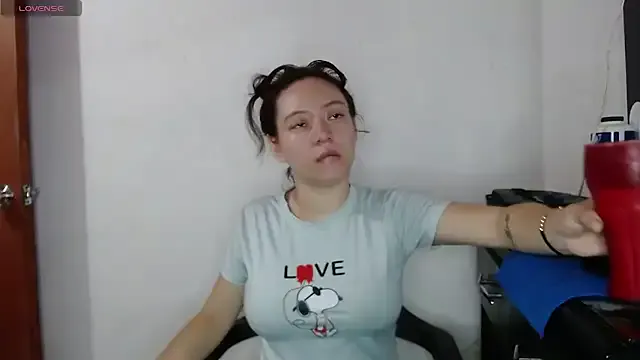 Damara_Rolands- from StripChat