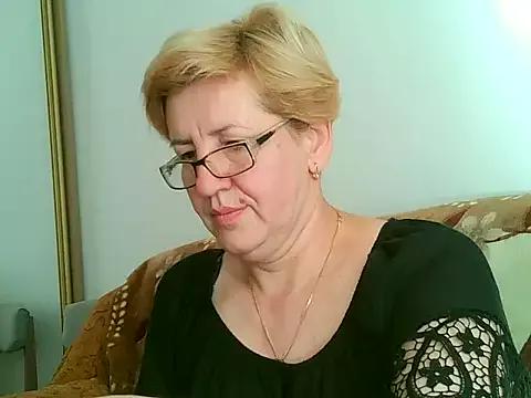 Dana4921 from StripChat is Freechat