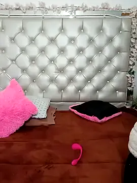 Dana_2114 on StripChat 