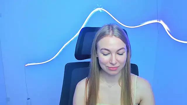 Dana_flowers from StripChat
