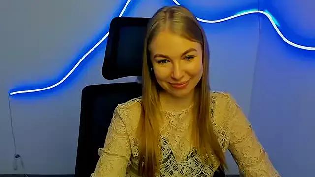 Dana_flowers from StripChat