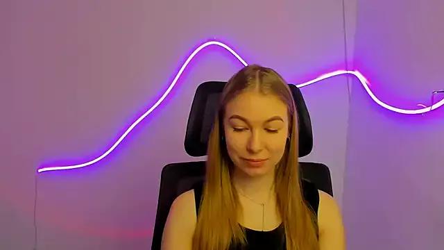 Try our streaming cams variety and talk on a personal level with our adorable girls streamers, showing off their bountiful shapes and dildos.