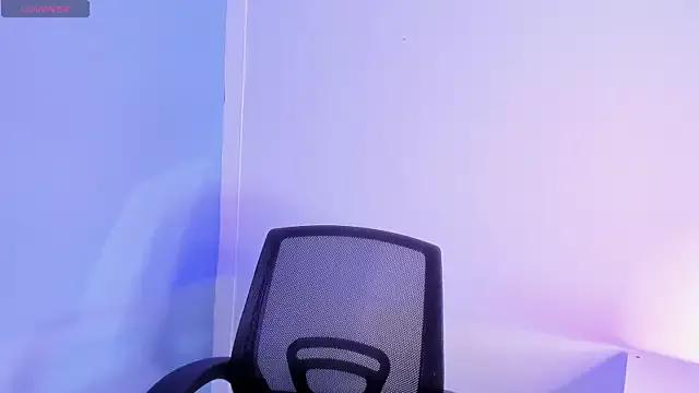 dandii_69 from StripChat