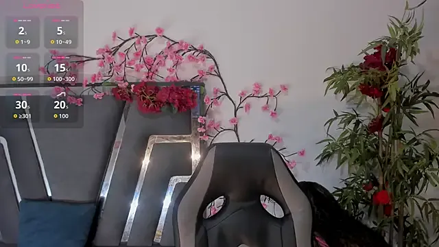 Try our streaming cams variety and talk on a personal level with our adorable girls streamers, showing off their bountiful shapes and dildos.