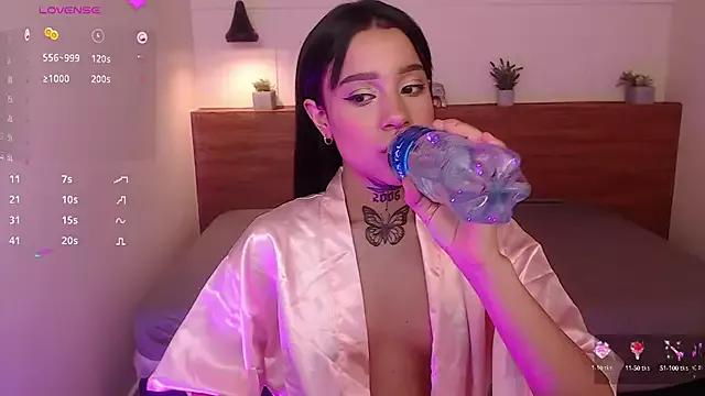 Try our streaming cams variety and talk on a personal level with our adorable girls streamers, showing off their bountiful shapes and dildos.