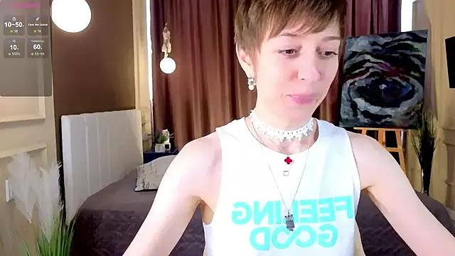 Try our streaming cams variety and talk on a personal level with our adorable girls streamers, showing off their bountiful shapes and dildos.