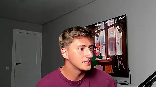 DaniHort from StripChat is Freechat
