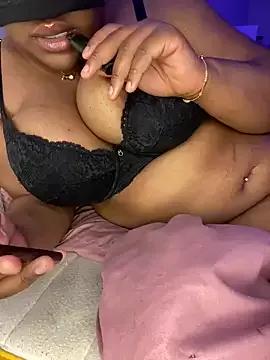 DaniJohnson from StripChat is Freechat