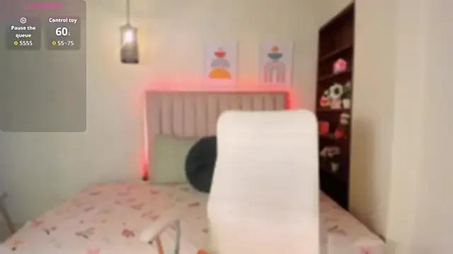 Try our streaming cams variety and talk on a personal level with our adorable girls streamers, showing off their bountiful shapes and dildos.