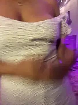 DaniLayton from StripChat is Freechat