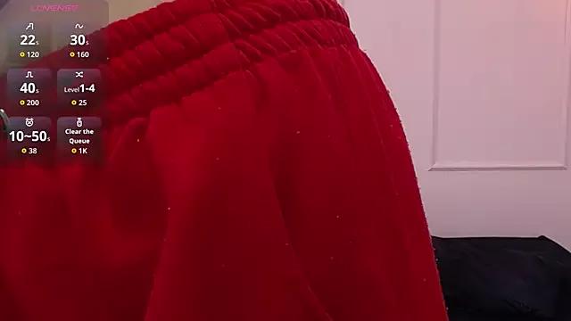 Try our streaming cams variety and talk on a personal level with our adorable girls streamers, showing off their bountiful shapes and dildos.