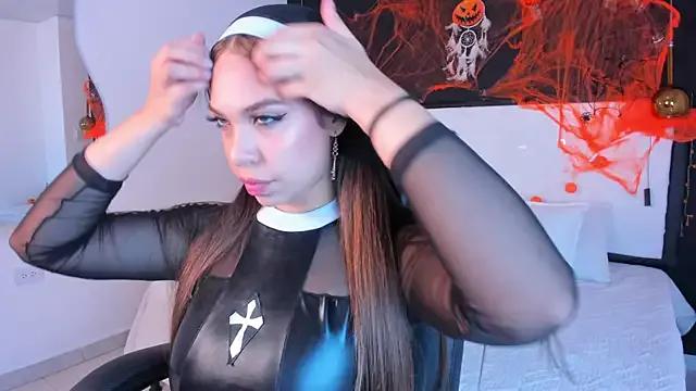 danna_999_ from StripChat is Freechat