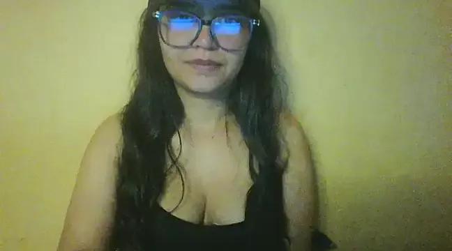 danna_d_moon from StripChat