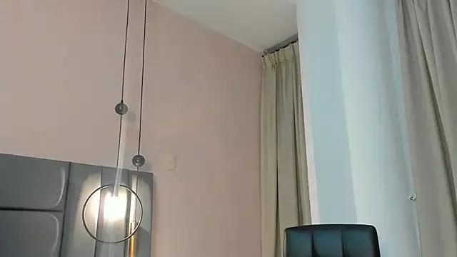 DannaHadid from StripChat