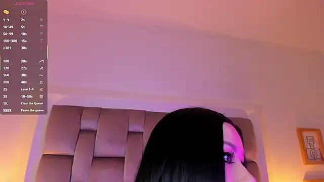Dannika07 on StripChat 