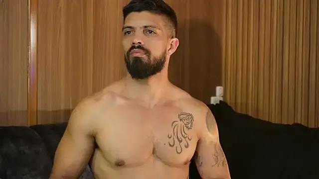 DannSaenz from StripChat