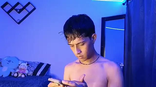 Danny_cute_05 from StripChat