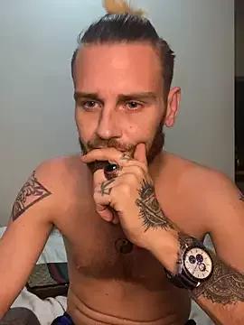 DannyAndKiki from StripChat