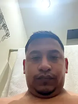 Dannybs05 from StripChat